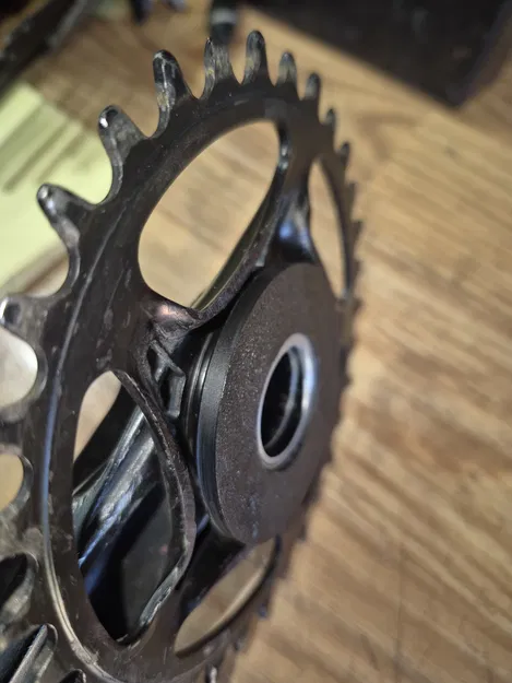 Miếng chắn chống kẹt xích (Chain suck guard) cho Pivot Trail 429 - Image 7