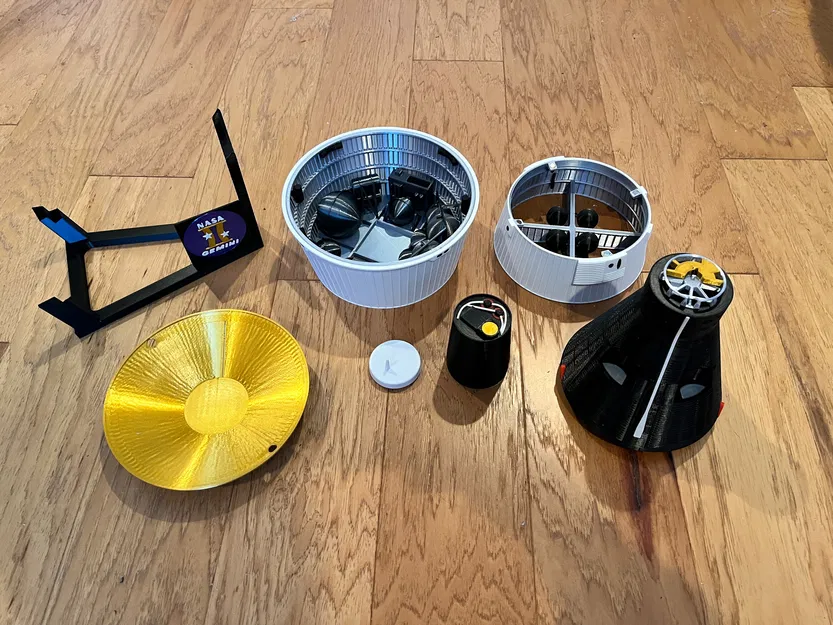 Mô hình tàu vũ trụ Gemini Capsule tỉ lệ 1/16 - Image 4