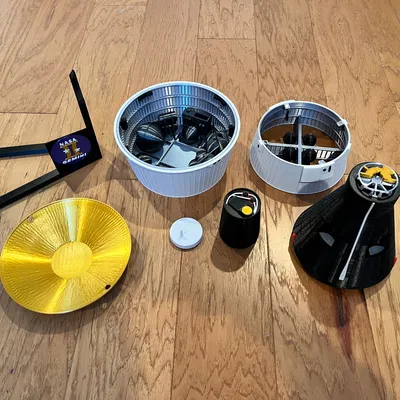 Mô hình tàu vũ trụ Gemini Capsule tỉ lệ 1/16