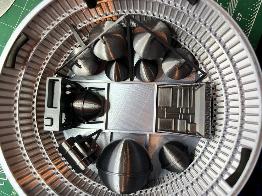 Mô hình tàu vũ trụ Gemini Capsule tỉ lệ 1/16 - Image 8