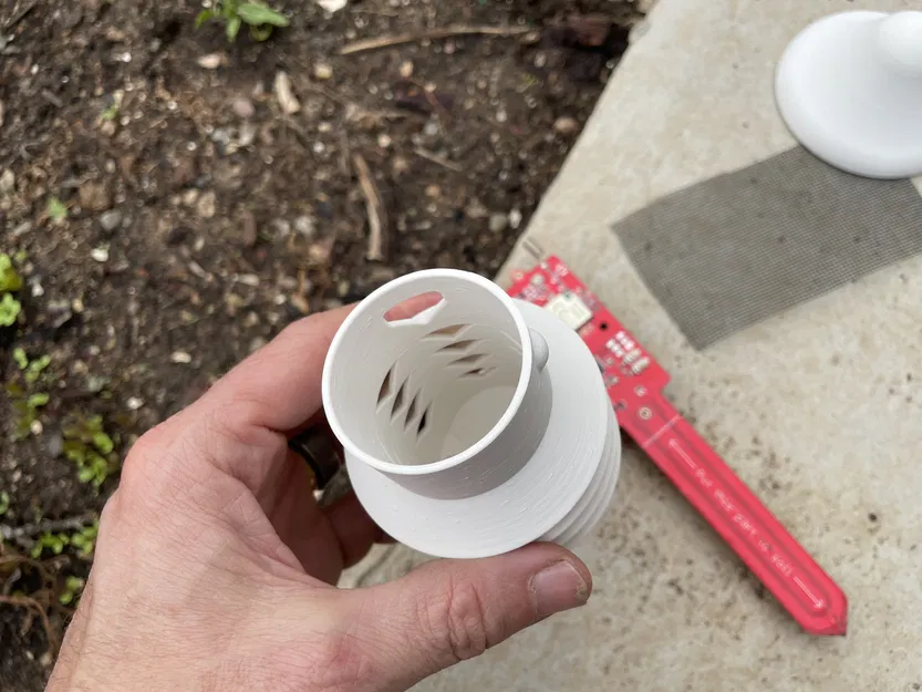 Vỏ bảo vệ cho cảm biến độ ẩm đất MakerFabs LoRaWAN - Image 3