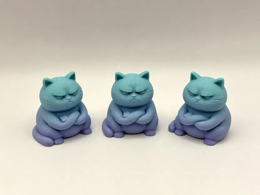 Tượng mèo Grumpy Zen Cat 3D – Món đồ trang trí bàn làm việc cực chất - Image 1