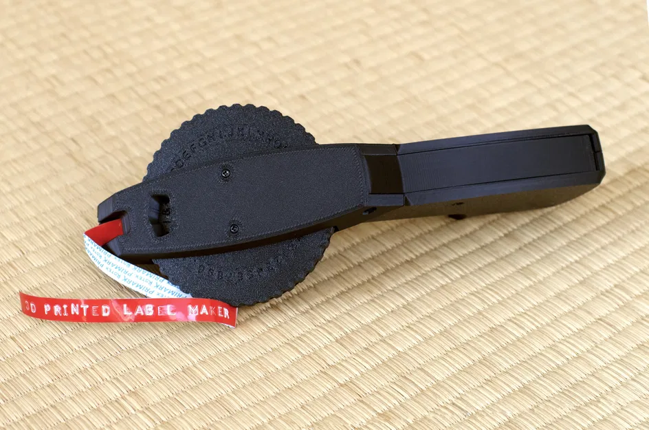 Máy Dập Nổi Nhãn Dán In 3D - Image 1