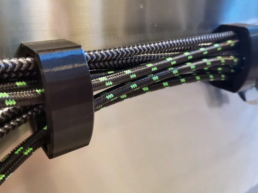 LTT Magnetic Cable Organizer - Bộ Quản Lý Dây Cáp Có Nam Châm - Image 1