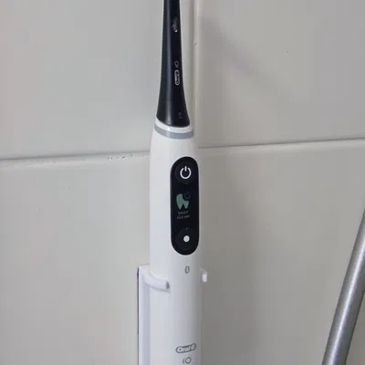 Giá treo tường tối giản cho bàn chải điện Oral B iO