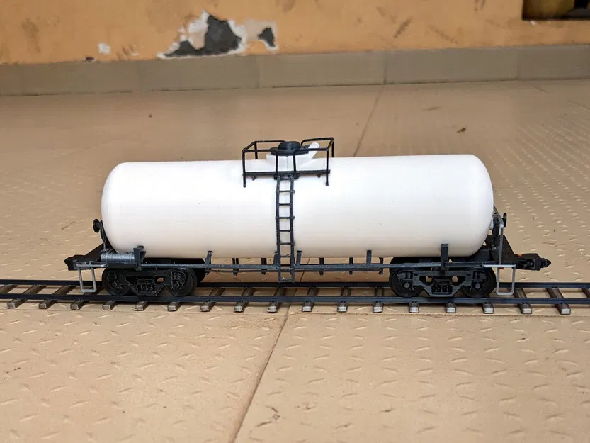 Mô hình toa tàu chở dầu Dragon Railway tỷ lệ 1/64 in 3D - Image 2