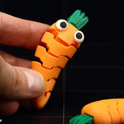 Móc khóa Cà rốt nhí linh hoạt (Flexible Baby Carrot Keychain)