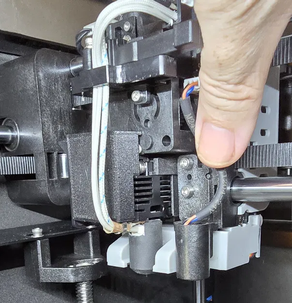 Ống dẫn gió tản nhiệt hotend cho Qidi Plus 4 - Image 1