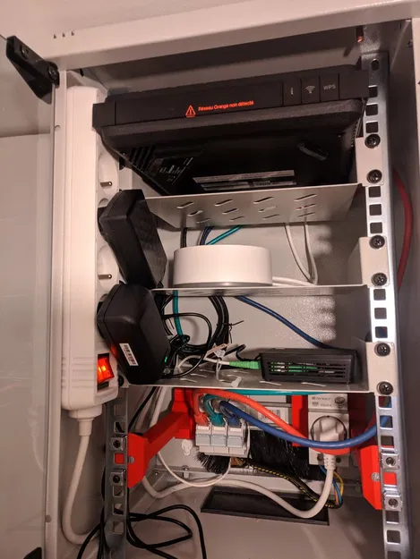 Giá đỡ thanh Din rail cho tủ rack - Image 3