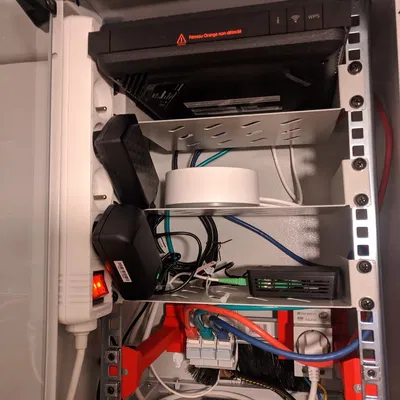 Giá đỡ thanh Din rail cho tủ rack