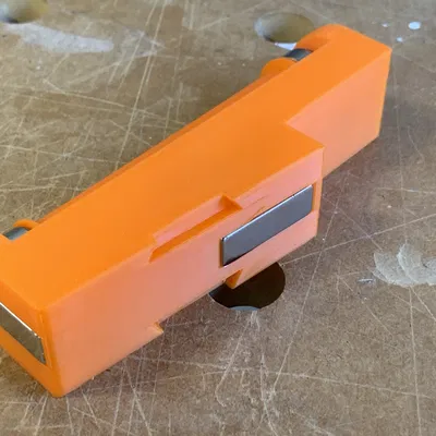 Giá đỡ cuộn nhựa chắc chắn và tiện lợi cho Prusa Core One