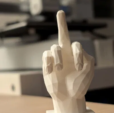 Mô hình ngón tay thối (Middle Finger) phong cách Low Poly