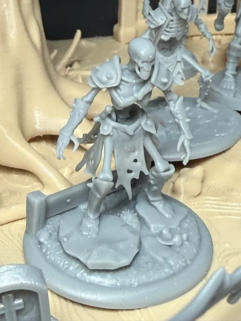 Bộ 8 mô hình xương cho D&D kèm kẻ cầm cờ (nhựa resin) - Image 2