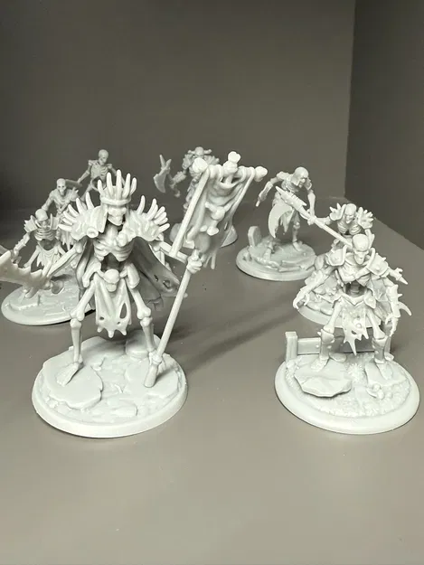 Bộ 8 mô hình xương cho D&D kèm kẻ cầm cờ (nhựa resin) - Image 3