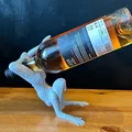 Giá đỡ chai rượu nghệ thuật - Mô hình in 3D hình cô gái thăng bằng - Thumbnail 1