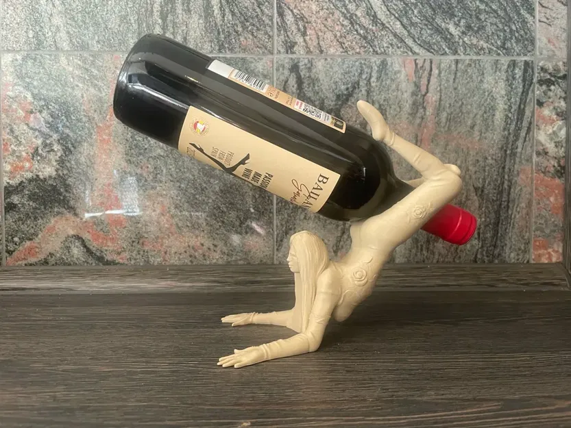 Giá đỡ chai rượu nghệ thuật - Mô hình in 3D hình cô gái thăng bằng - Image 2