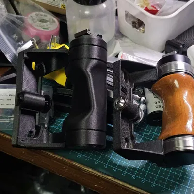 Tay cầm máy ảnh Pentax 67, 6x7, 67ii (Left Hand Grip) in 3D