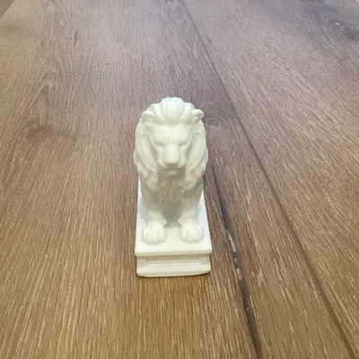 Tượng Sư Tử Oai Vệ