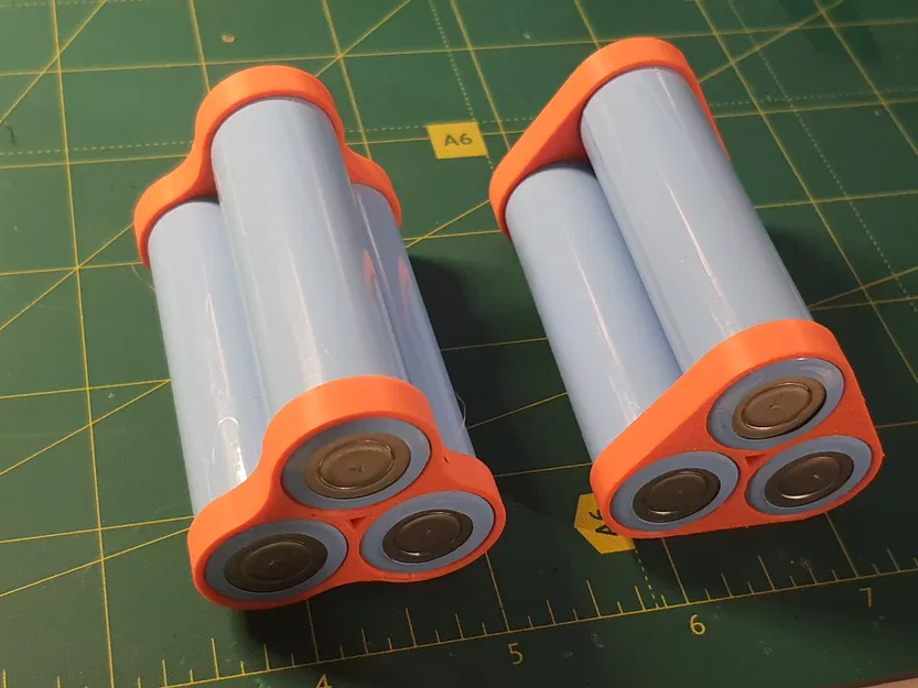 Khay giữ pin 18650 dạng tam giác cho dự án DIY - Image 4