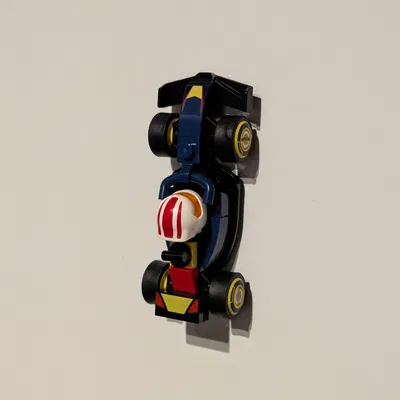 Giá treo nam châm tủ lạnh cho mô hình xe đua Lego F1 Mini