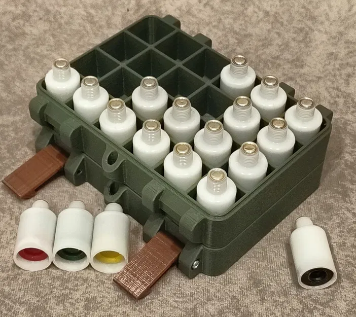 Hộp đựng 24 viên pháo hiệu "Tín hiệu thợ săn" (Hunter's Signal) - Image 2