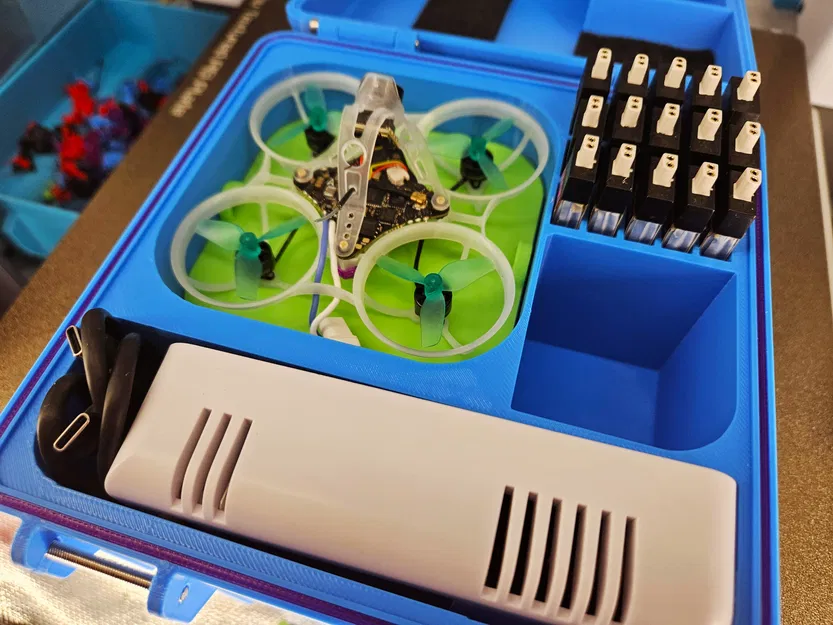 Hộp đựng Tiny Whoop và bộ sạc Vifly WhoopStor v3 - Image 1