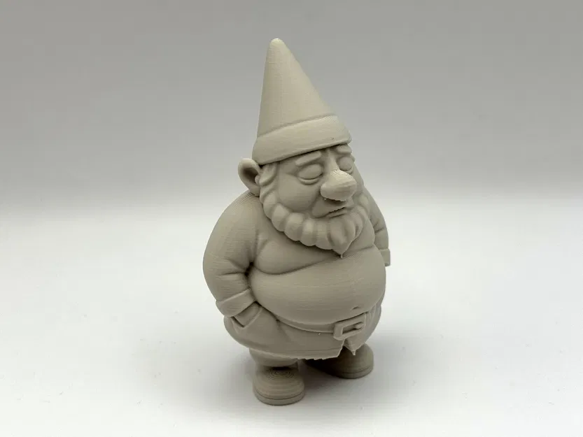 Tượng chú lùn sân vườn mập ú cáu kỉnh (Fat Grumpy Garden Gnome) - Image 4