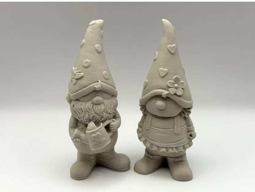 Cặp Đôi Chú Lùn Làm Vườn (Garden Gnome Couple) - Image 5