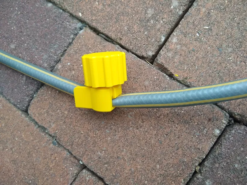 Van kẹp ống tưới vườn (Pinch valve for garden hose) - Image 1