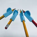 Dụng cụ hỗ trợ cầm bút Pencil Grip - Thumbnail 1