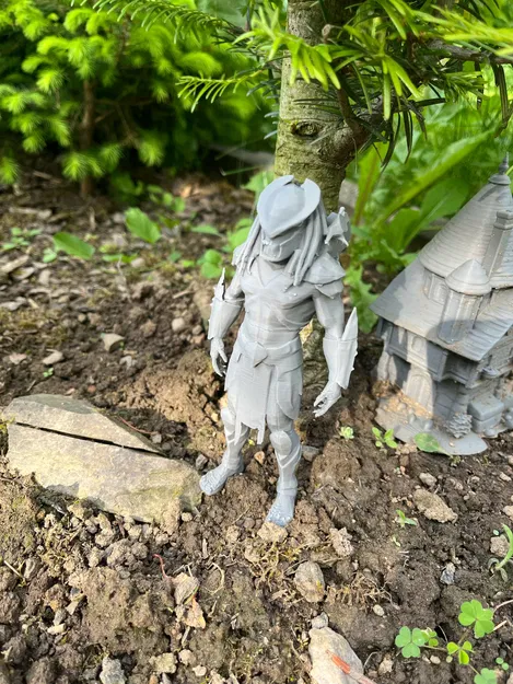 Mô hình chiến binh không gian Predator chân thực - Image 1