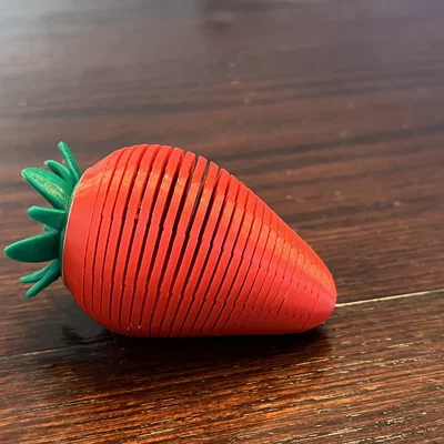Strawberry Slinky - Mẫu lò xo hình quả dâu tây