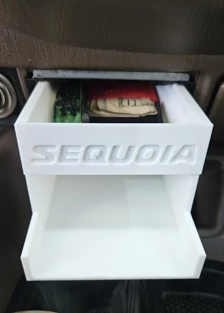 Giá đỡ EDC gắn hộc gạt tàn cho Toyota Sequoia/Tundra (2000-2007) - Image 1