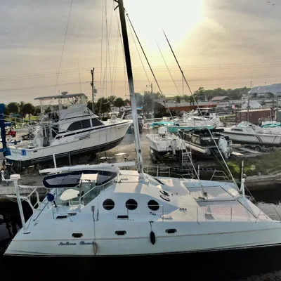 Catamaran - Mô hình linh kiện thuyền buồm hai thân