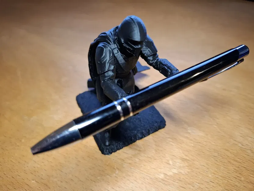 Mô hình giá đỡ bút Helldivers 2 cực chất cho bàn làm việc - Image 2