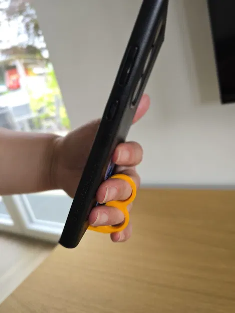 Phụ kiện kẹp điện thoại cầm tay 3D (Finger Holder) tiện lợi - Image 1