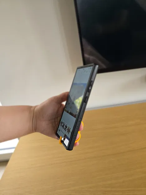 Phụ kiện kẹp điện thoại cầm tay 3D (Finger Holder) tiện lợi - Image 2