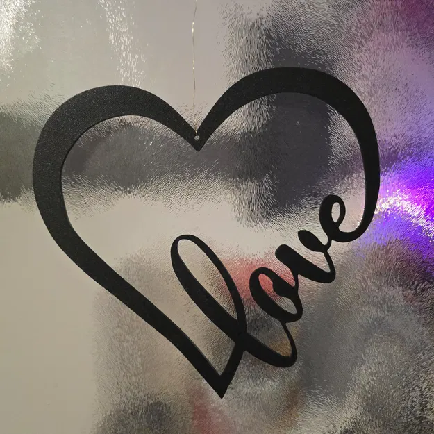 Trang trí treo cửa hình trái tim Love xinh xắn cho ngày Valentine - Image 1