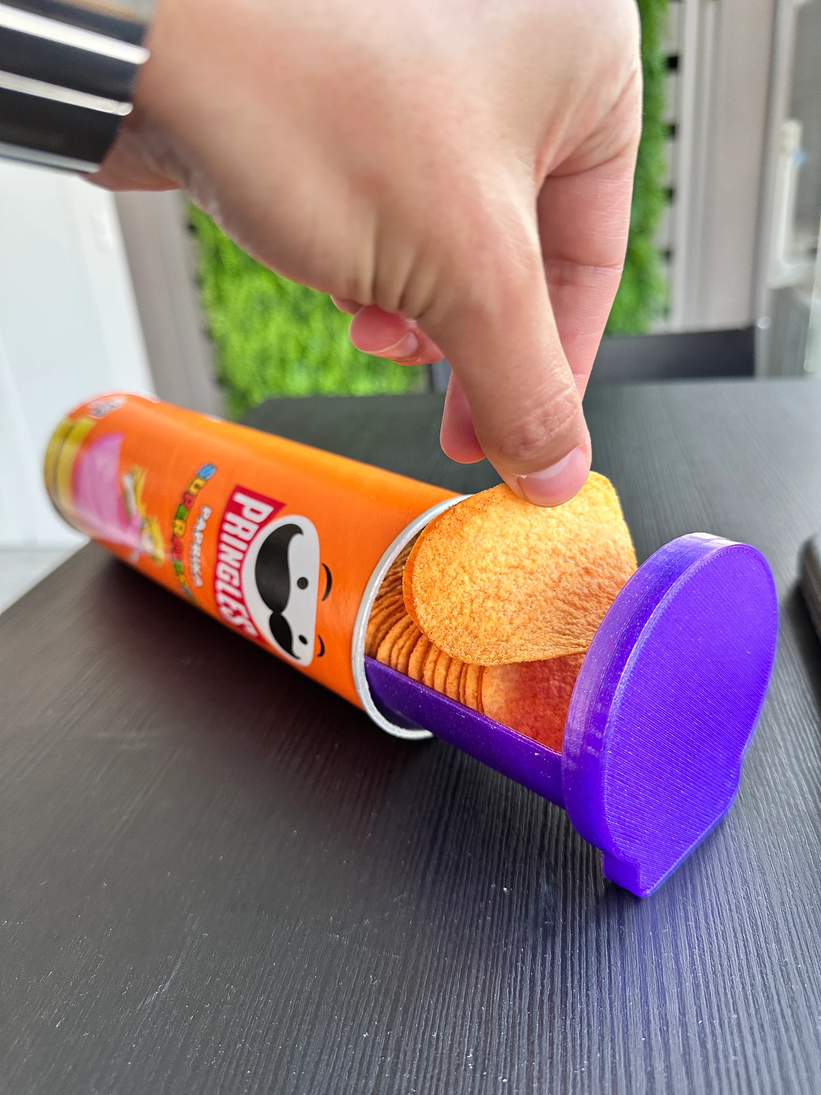 Khay trượt Pringles Sliders tiện lợi 1