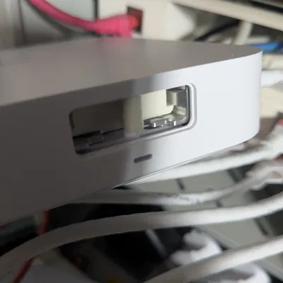 Khay gắn ổ cứng M.2 SSD cho Ubiquity UniFi Cloud Gateway Max