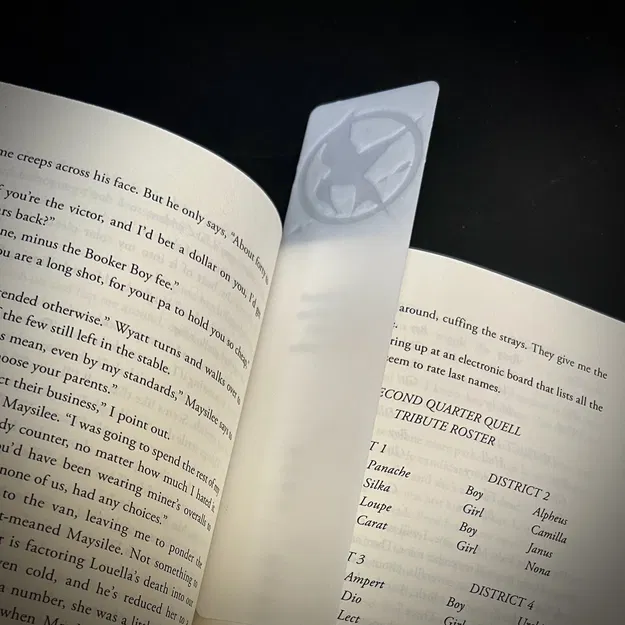 Bộ sưu tập kẹp sách (bookmark) với các logo in dập chìm - Image 2