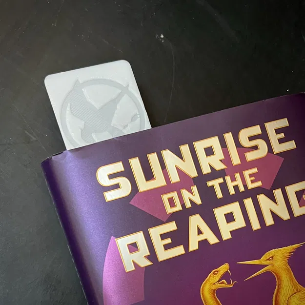 Bộ sưu tập kẹp sách (bookmark) với các logo in dập chìm - Image 5