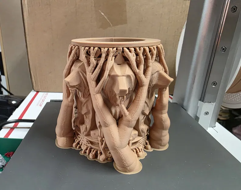 Cốc đựng bút hình gấu khắc 3D trang trí độc đáo - Image 7