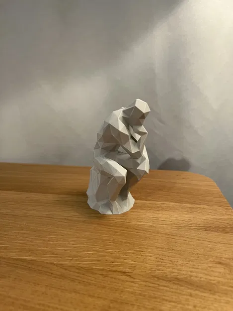 Mô hình tượng Low Poly Thinker - Image 2