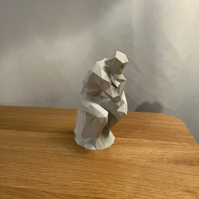 Mô hình tượng Low Poly Thinker