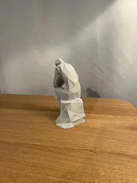 Mô hình tượng Low Poly Thinker - Image 3