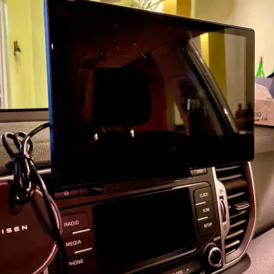 Giá Đỡ Màn Hình CarPlay Gắn Khe Đĩa CD