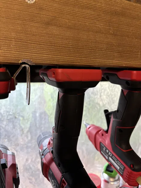 Giá treo máy khoan cầm tay Einhell gắn ngược tiện lợi - Image 3