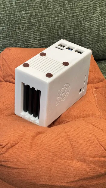 Vỏ NAS (Radxa Penta Sata Hat + Raspberry Pi 5) - Image 2