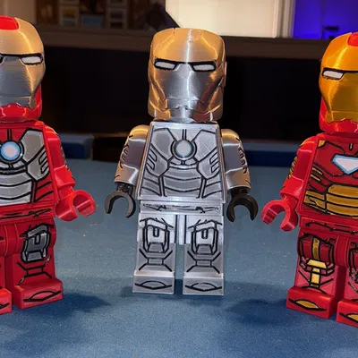 Iron Man Brick MegaFigures tuỳ biến (tỷ lệ 5:1)